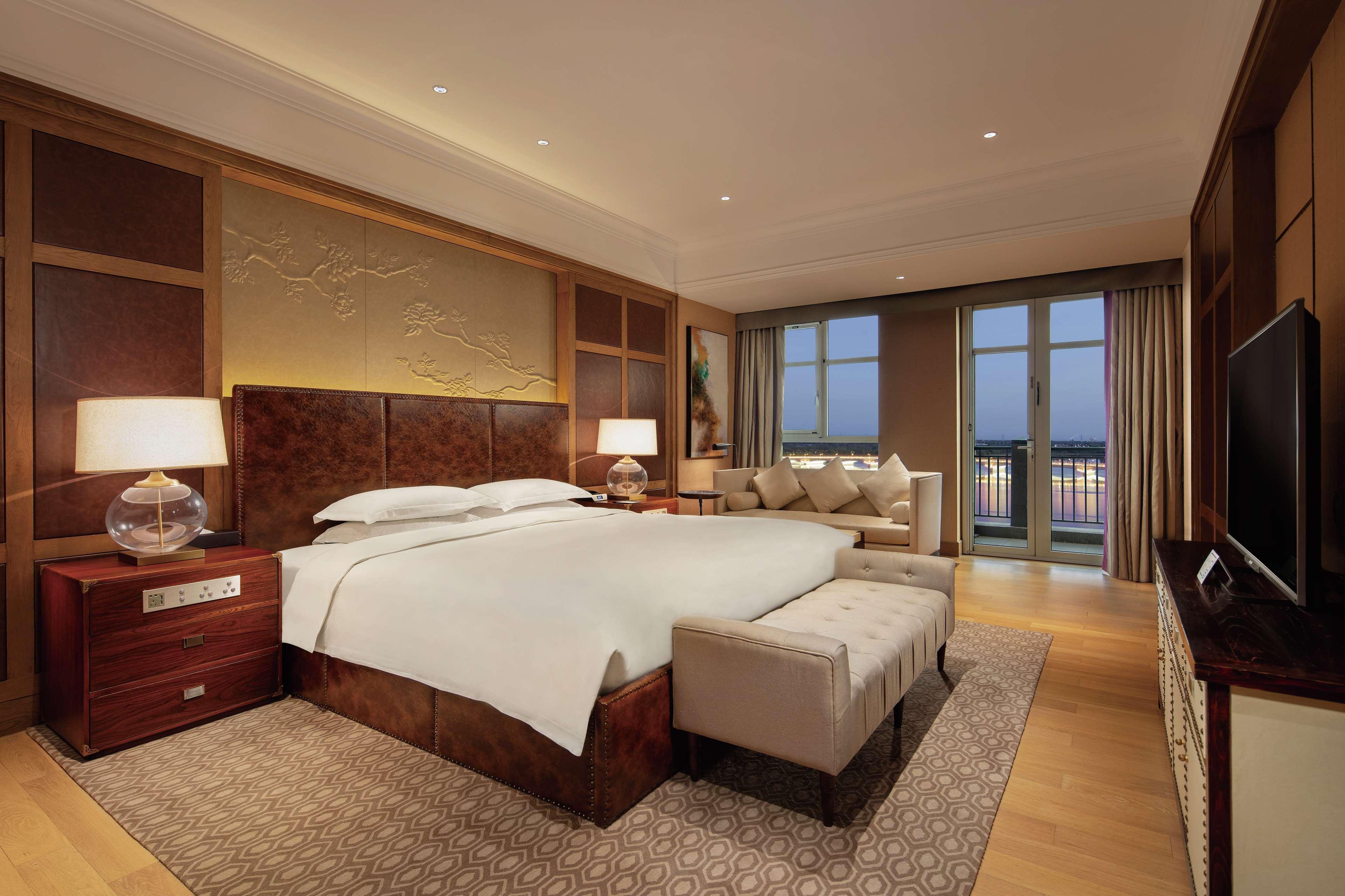 Hilton Wenan Hotel Langfang ภายนอก รูปภาพ