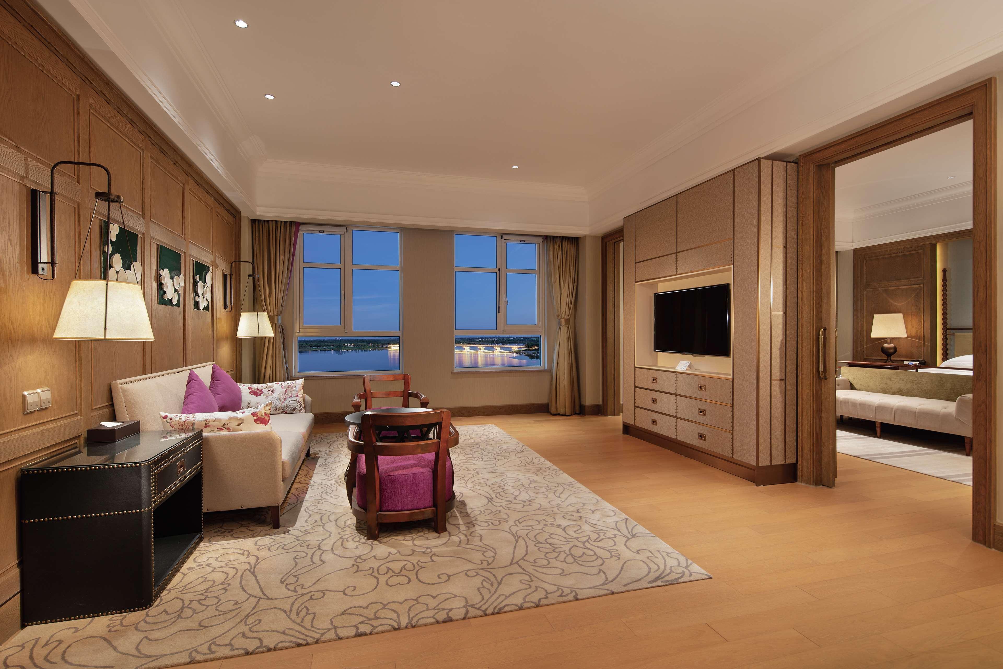 Hilton Wenan Hotel Langfang ภายนอก รูปภาพ